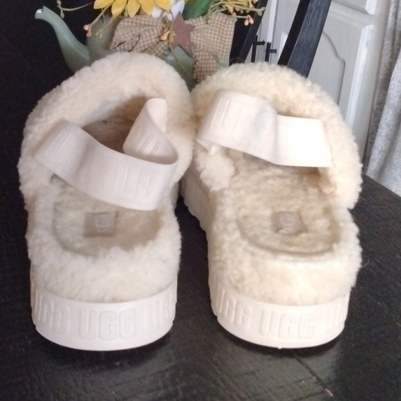 UGG PLATFORM SLIPPERS WOMEN'S - Picture 6 of 10